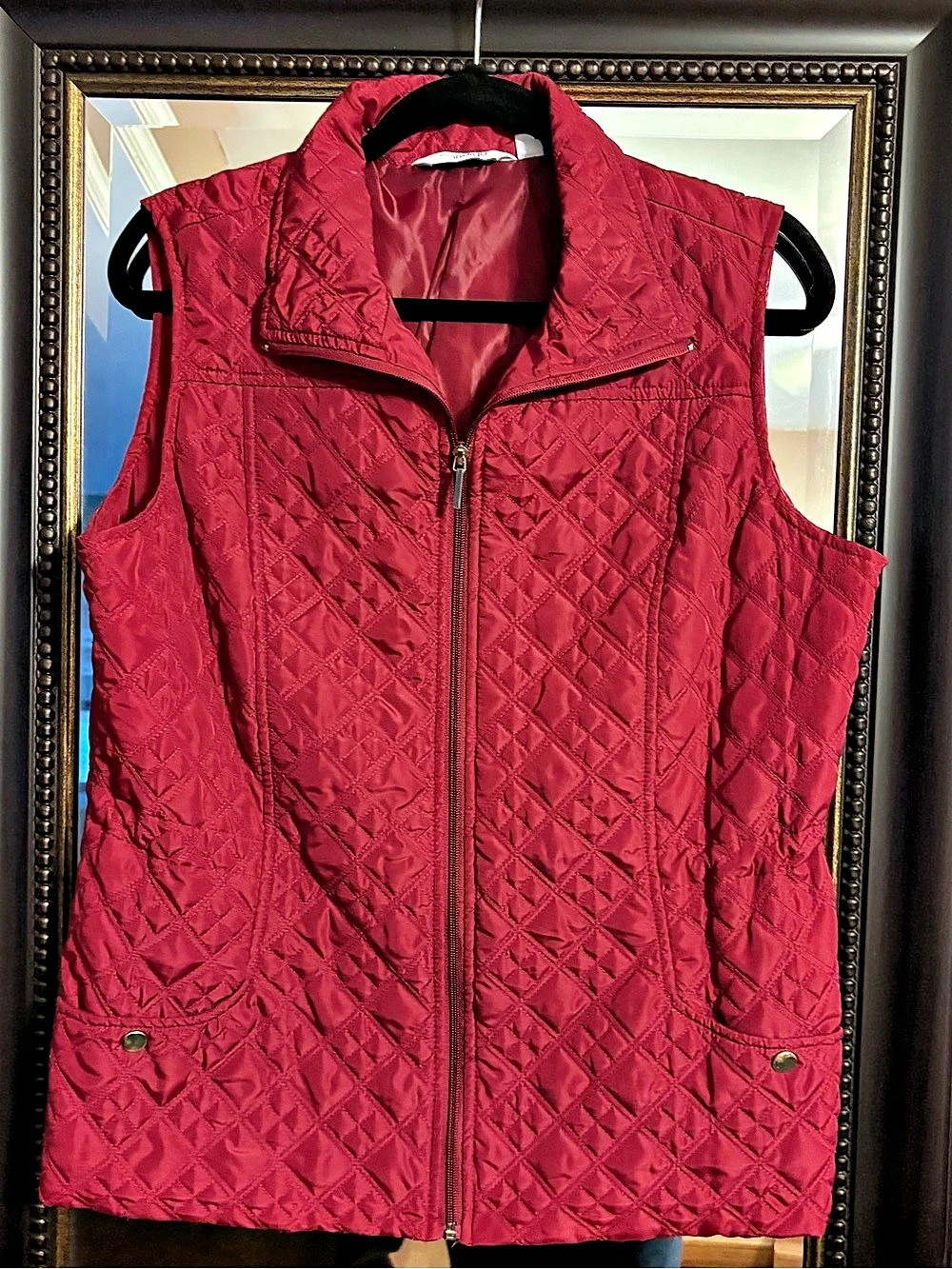 Indigo Quilted Vest in Red Size Large - Picture 2 of 9